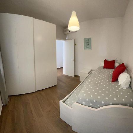 Triana Apartment Torremolinos Exterior photo